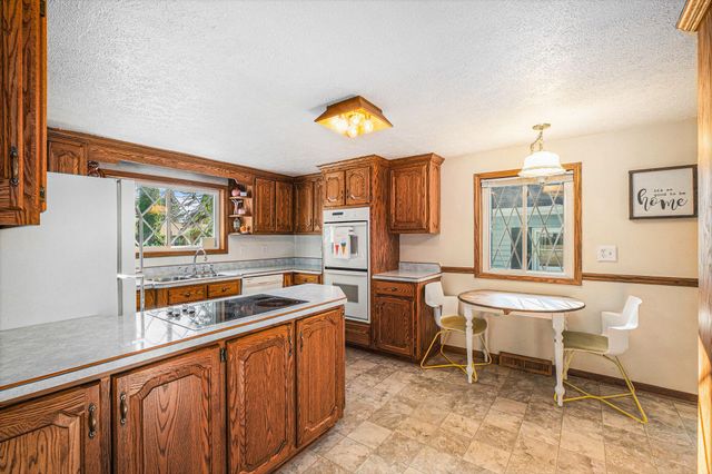 281 Ronald Street NE, Cedar Springs, MI 49319