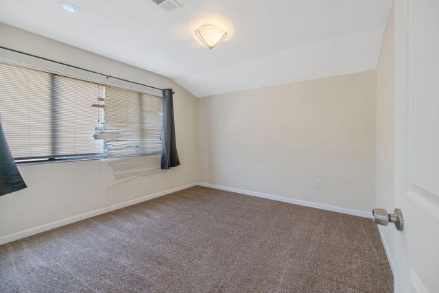 1408 N Park Street, Visalia, CA 93291