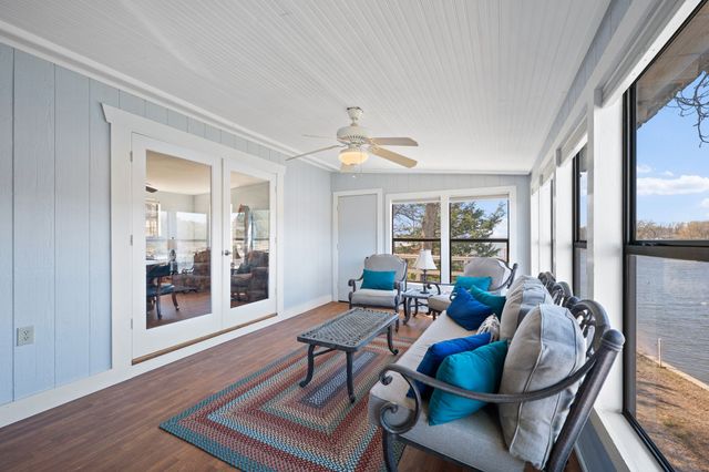 248 Lakeside Drive, Bowie, TX 76230