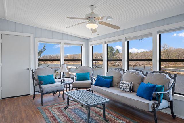 248 Lakeside Drive, Bowie, TX 76230