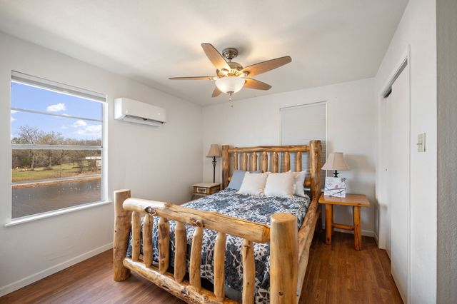 248 Lakeside Drive, Bowie, TX 76230