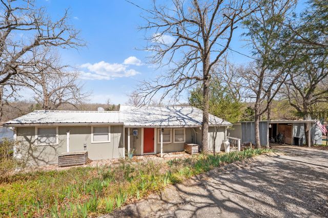 248 Lakeside Drive, Bowie, TX 76230