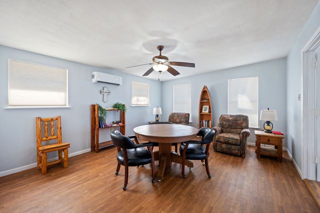 248 Lakeside Drive, Bowie, TX 76230