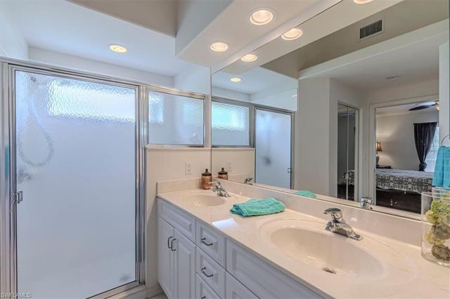 8535 Ibis Cove CIR M661, Naples, FL 34119