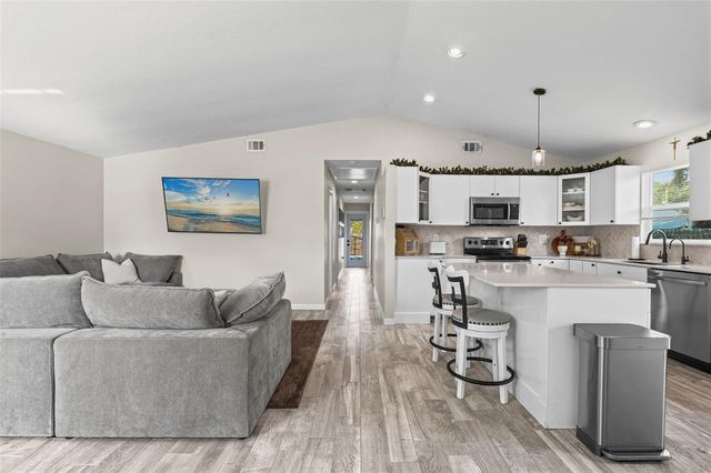 429 PATTERSON AVENUE, Osprey, FL 34229