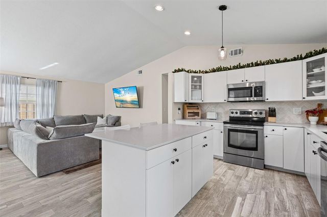 429 PATTERSON AVENUE, Osprey, FL 34229