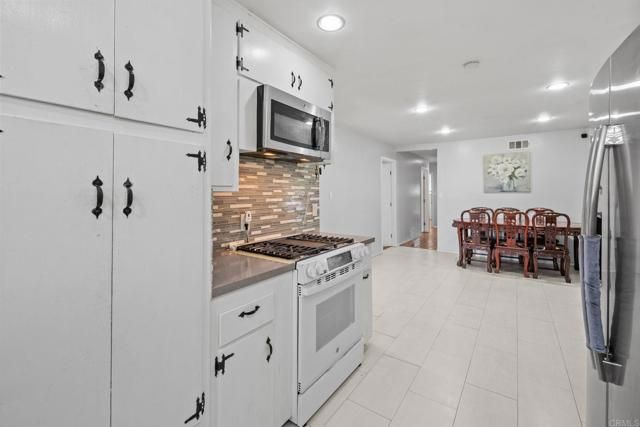 7273 Arillo St, San Diego, CA 92111