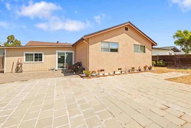 7273 Arillo St, San Diego, CA 92111