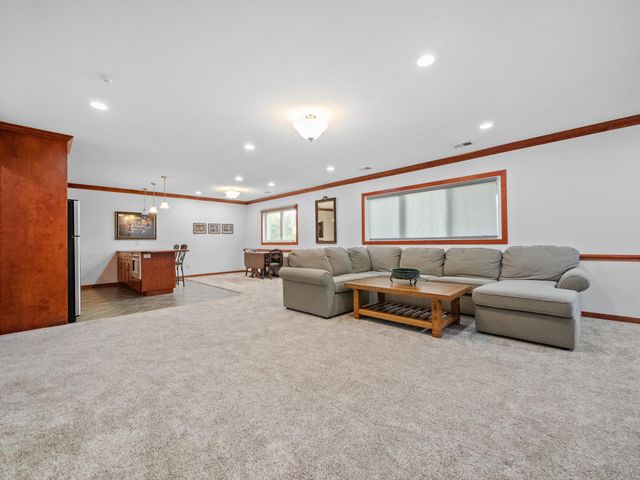 1599 Donway Court NE, Alexandria, MN 56308