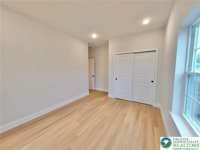 920 Centre Street, Easton, PA 18042