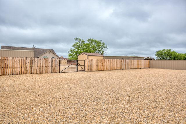 8483 Puma Court, San Angelo, TX 76901
