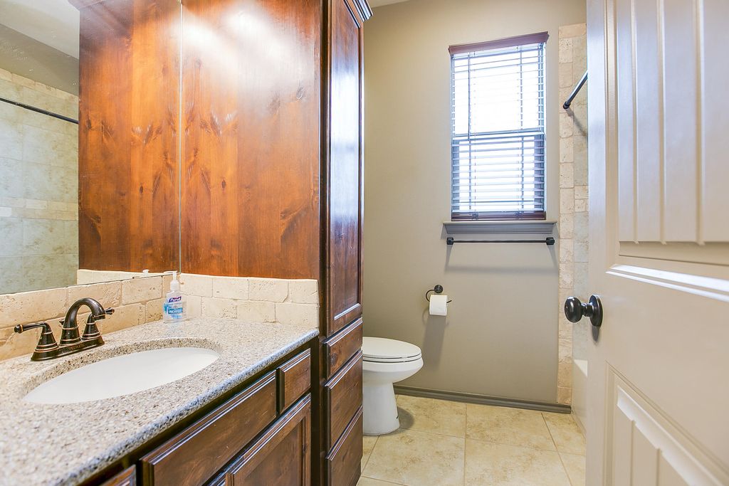 Image 21 of property listing at 8483 Puma Court, San Angelo, TX 76901