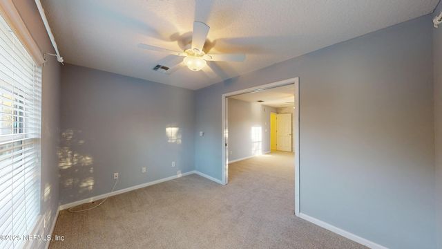 281 VILLAGE GREEN Avenue, St. Johns, FL 32259