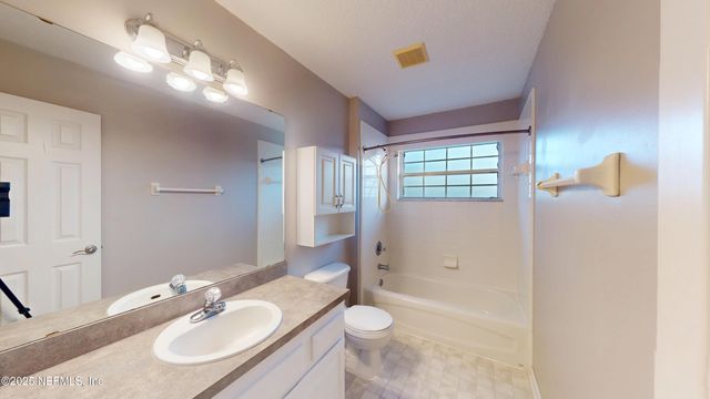 281 VILLAGE GREEN Avenue, St. Johns, FL 32259