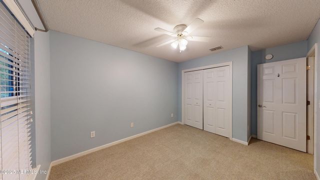 281 VILLAGE GREEN Avenue, St. Johns, FL 32259