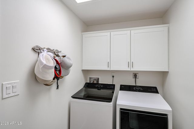 29232 N 60TH Street, Cave Creek, AZ 85331