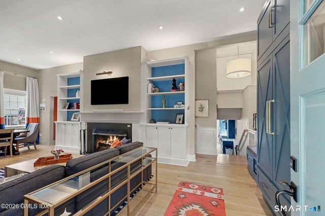 5 Old Kings Highway, Greenwich, CT 06870