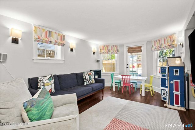 5 Old Kings Highway, Greenwich, CT 06870