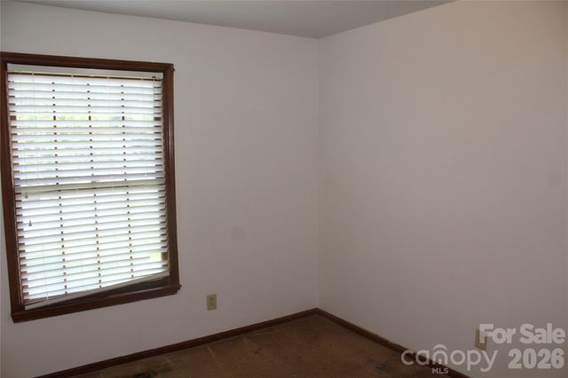 205 Inglewood Drive, Morganton, NC 28655