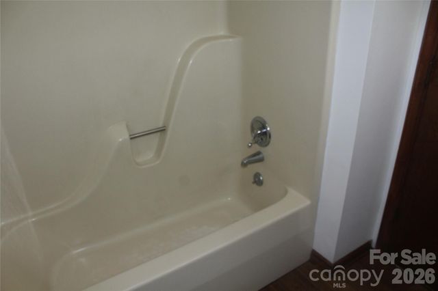 205 Inglewood Drive, Morganton, NC 28655