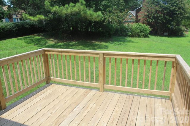 205 Inglewood Drive, Morganton, NC 28655