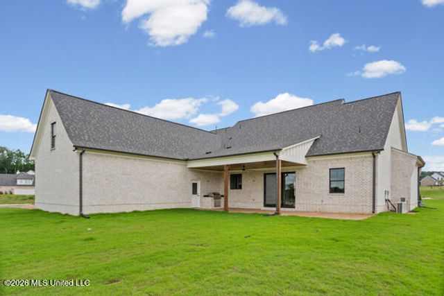 364 Camp Crossing, Hernando, MS 38632