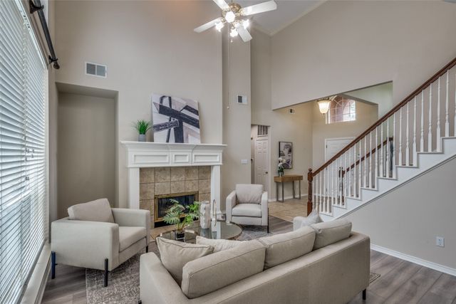 3900 Montrose Drive, Plano, TX 75025