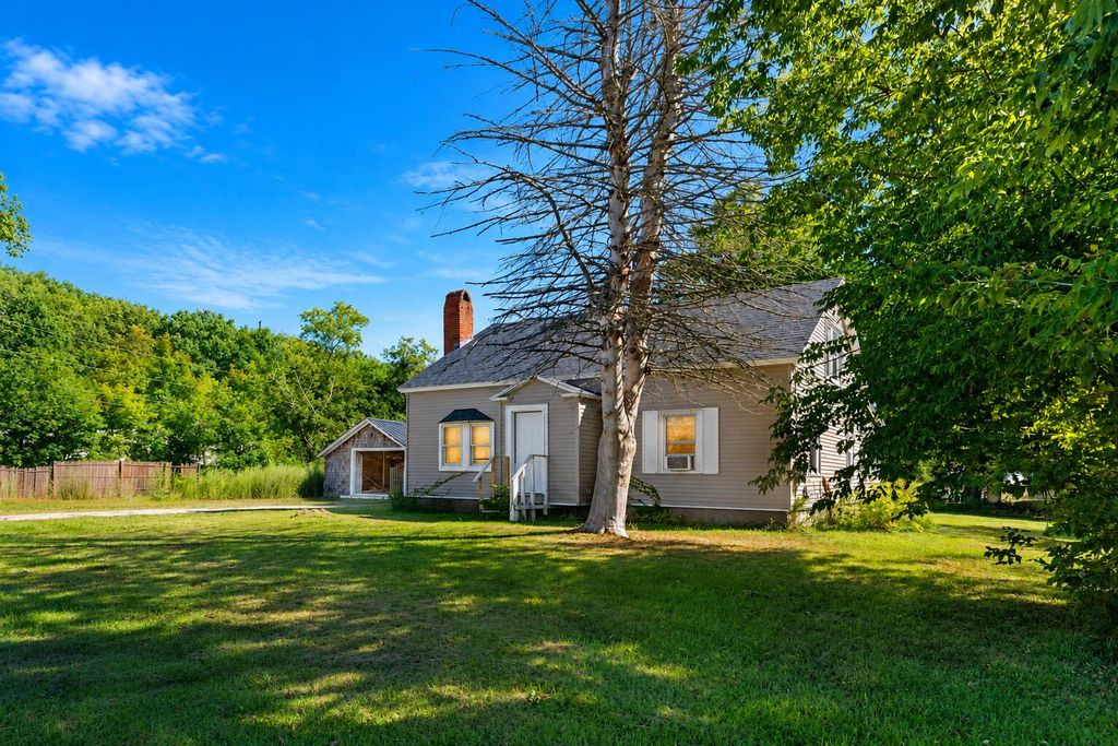 389 Randall Road, Lewiston, ME 04240 — photo 2
