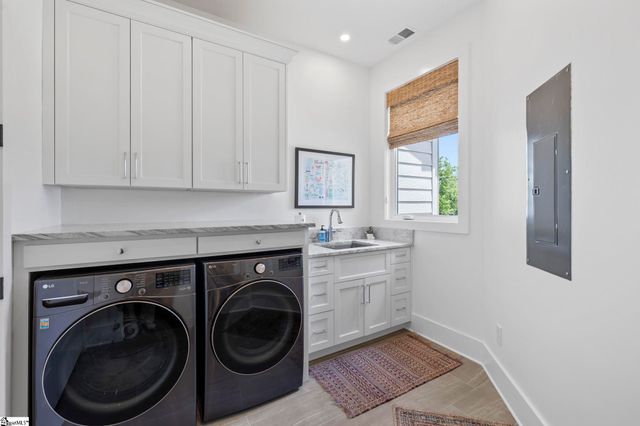 368 Old Batson Road, Taylors, SC 29687