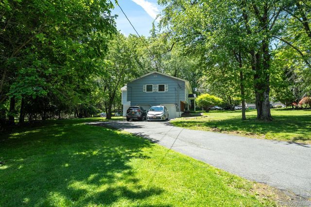 6 Tammy Road, Spring Valley, NY 10977
