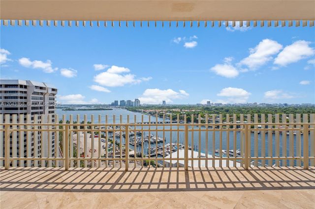 3 Grove Isle Dr C1610, Miami, FL 33133