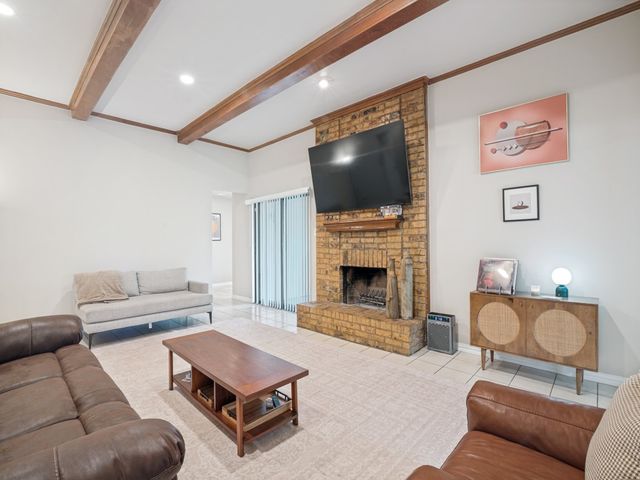 2111 Meredith Lane, Richardson, TX 75081
