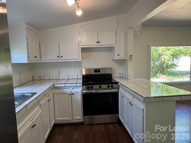 534 Logan Street, Statesville, NC 28677
