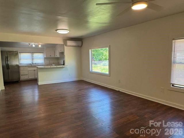534 Logan Street, Statesville, NC 28677