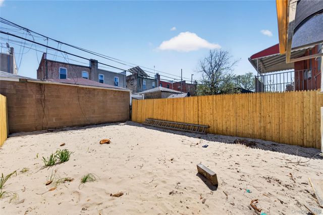 511 E 54th Street, Brooklyn, NY 11203