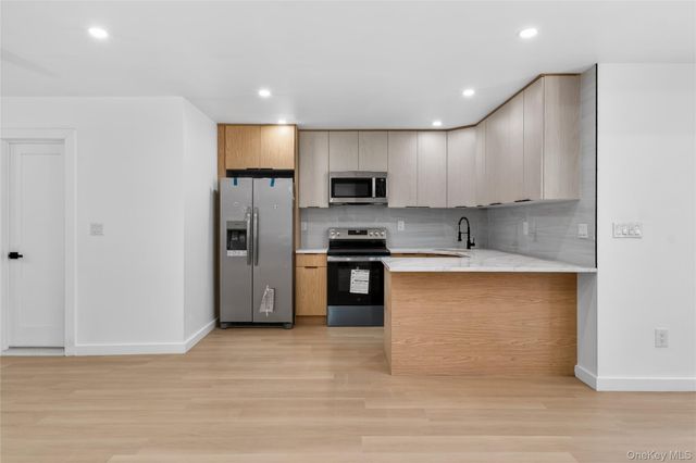 511 E 54th Street, Brooklyn, NY 11203
