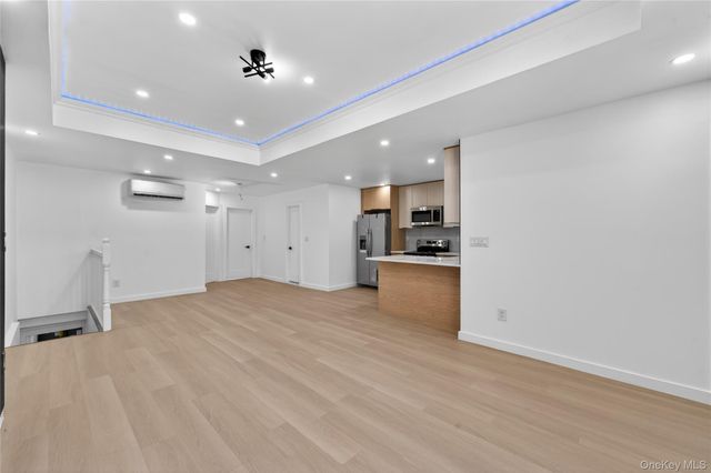 511 E 54th Street, Brooklyn, NY 11203
