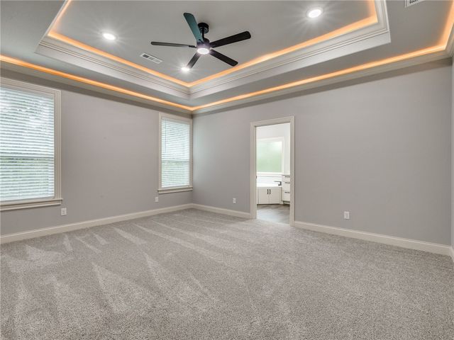 27 Brierfield Lane, Bella Vista, AR 72714