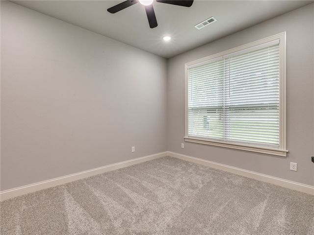 27 Brierfield Lane, Bella Vista, AR 72714