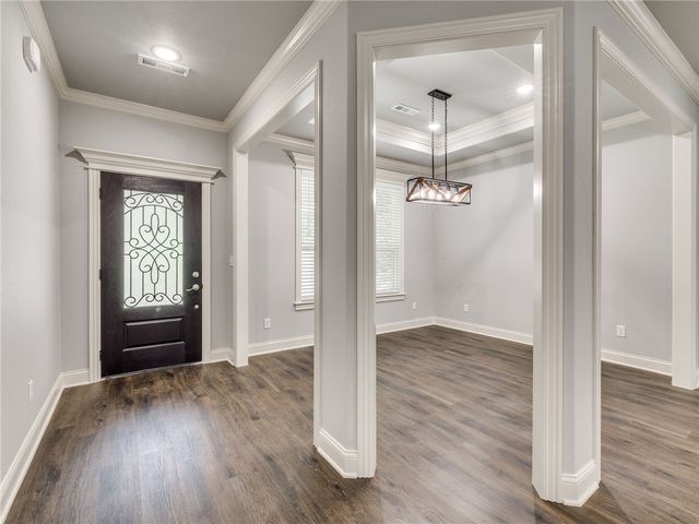 27 Brierfield Lane, Bella Vista, AR 72714