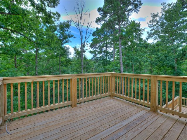 27 Brierfield Lane, Bella Vista, AR 72714
