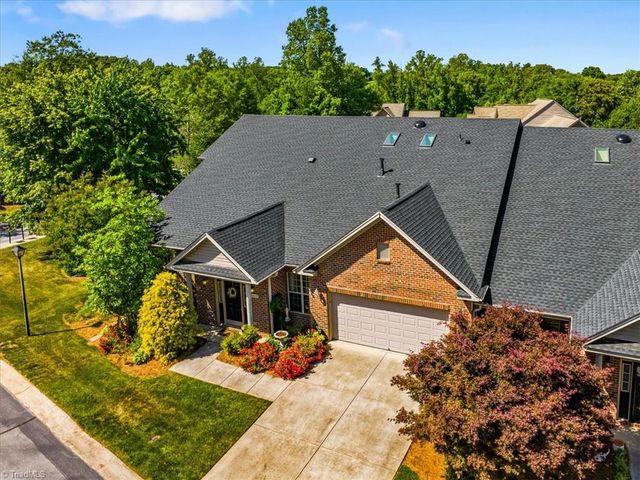 3075 Renaissance Parkway, Jamestown, NC 27282