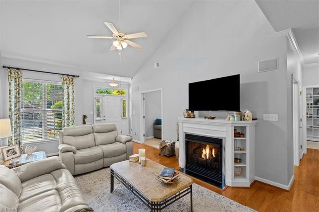 3075 Renaissance Parkway, Jamestown, NC 27282