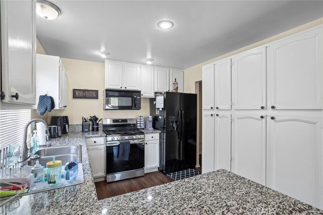 1632 Glover Avenue, Redlands, CA 92374
