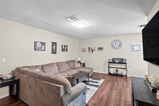 1632 Glover Avenue, Redlands, CA 92374