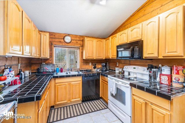 13811 N Willow Drive, Willow, AK 99688