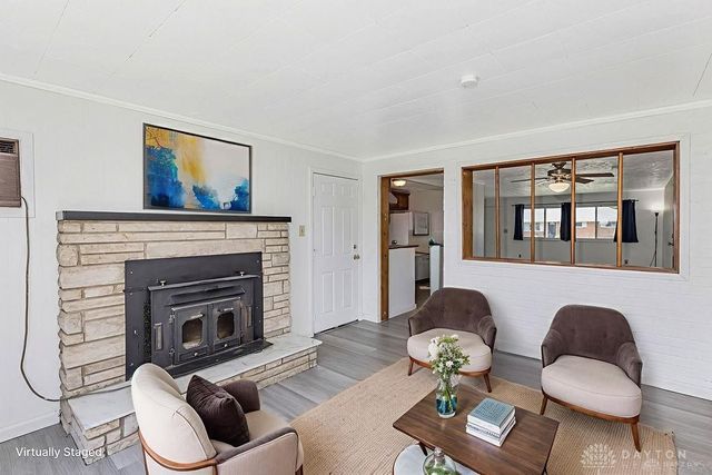 2090 Mattis Drive, Dayton, OH 45439