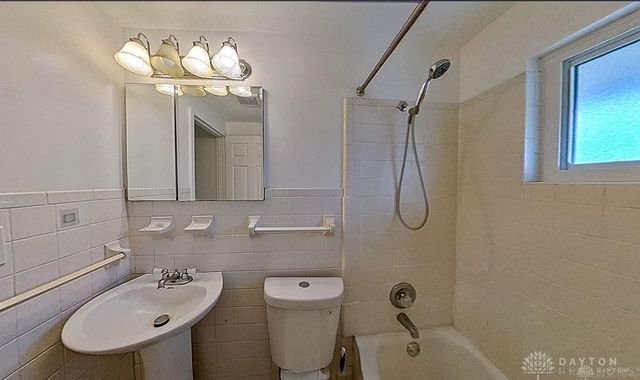 2090 Mattis Drive, Dayton, OH 45439