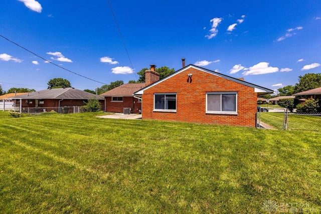 2090 Mattis Drive, Dayton, OH 45439