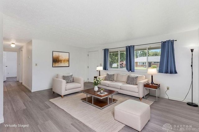 2090 Mattis Drive, Dayton, OH 45439